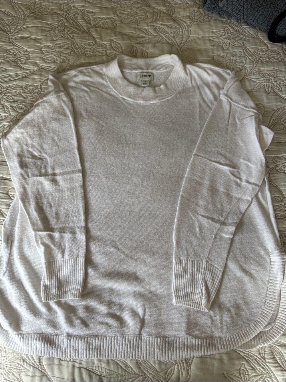 J. Crew Women’s White Crewneck Knit Sweater size S